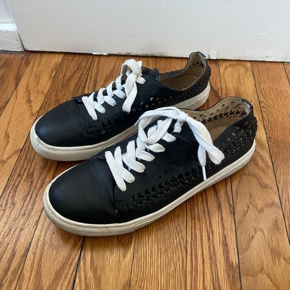 Sam Edelman Raina Black Leather Sneakers Size 10M - Picture 1 of 6